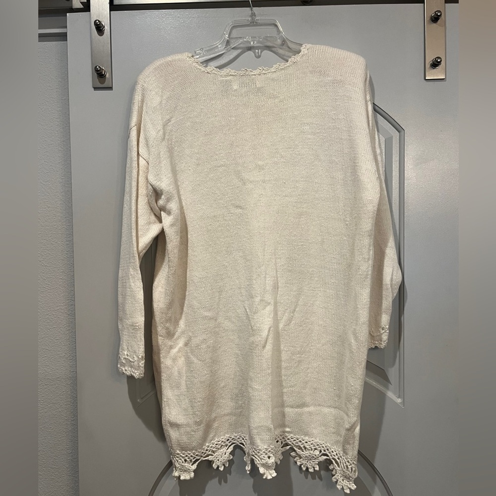 Vintage Cream Floral ribbon Embroidered and pearl beaded tunic style Sweater. - Picture 7 of 10